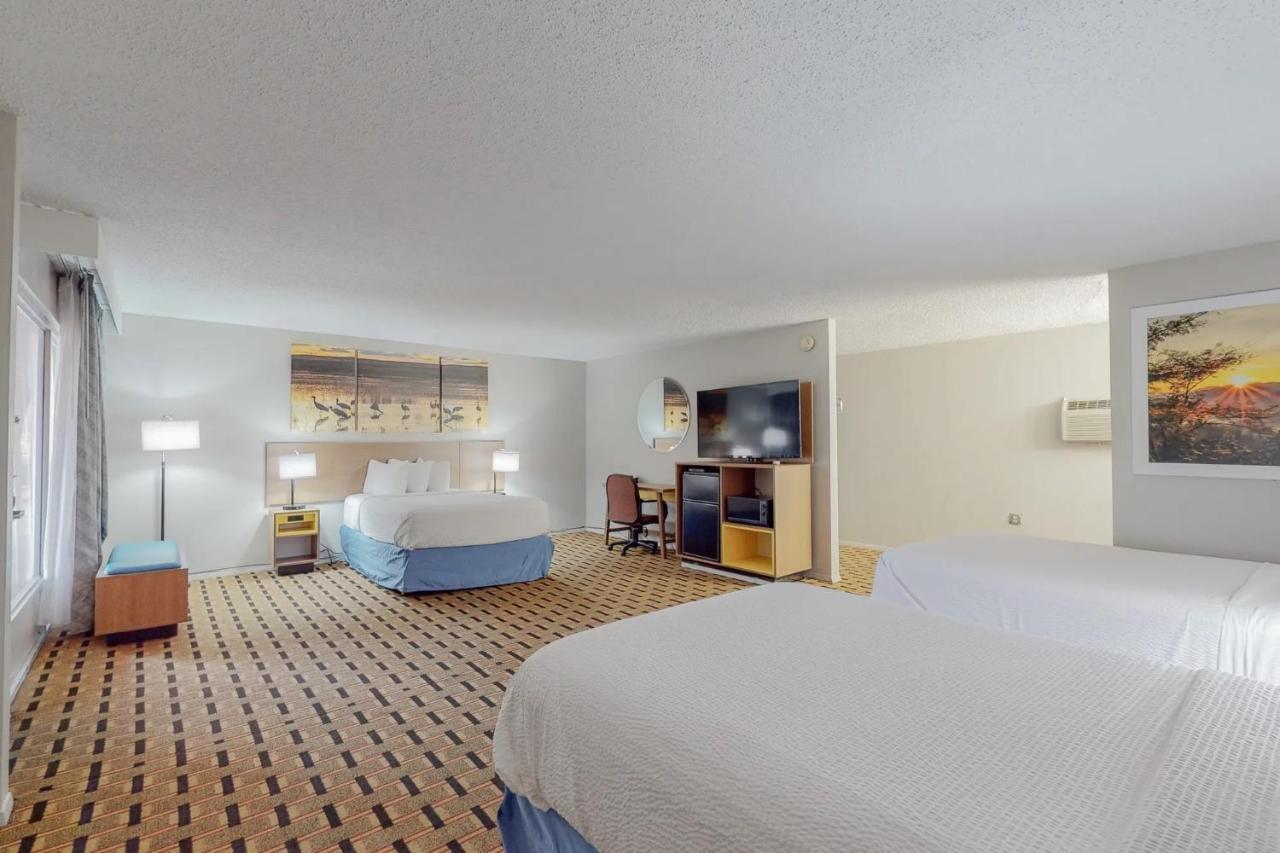 Days Inn By Wyndham Сокорро Экстерьер фото