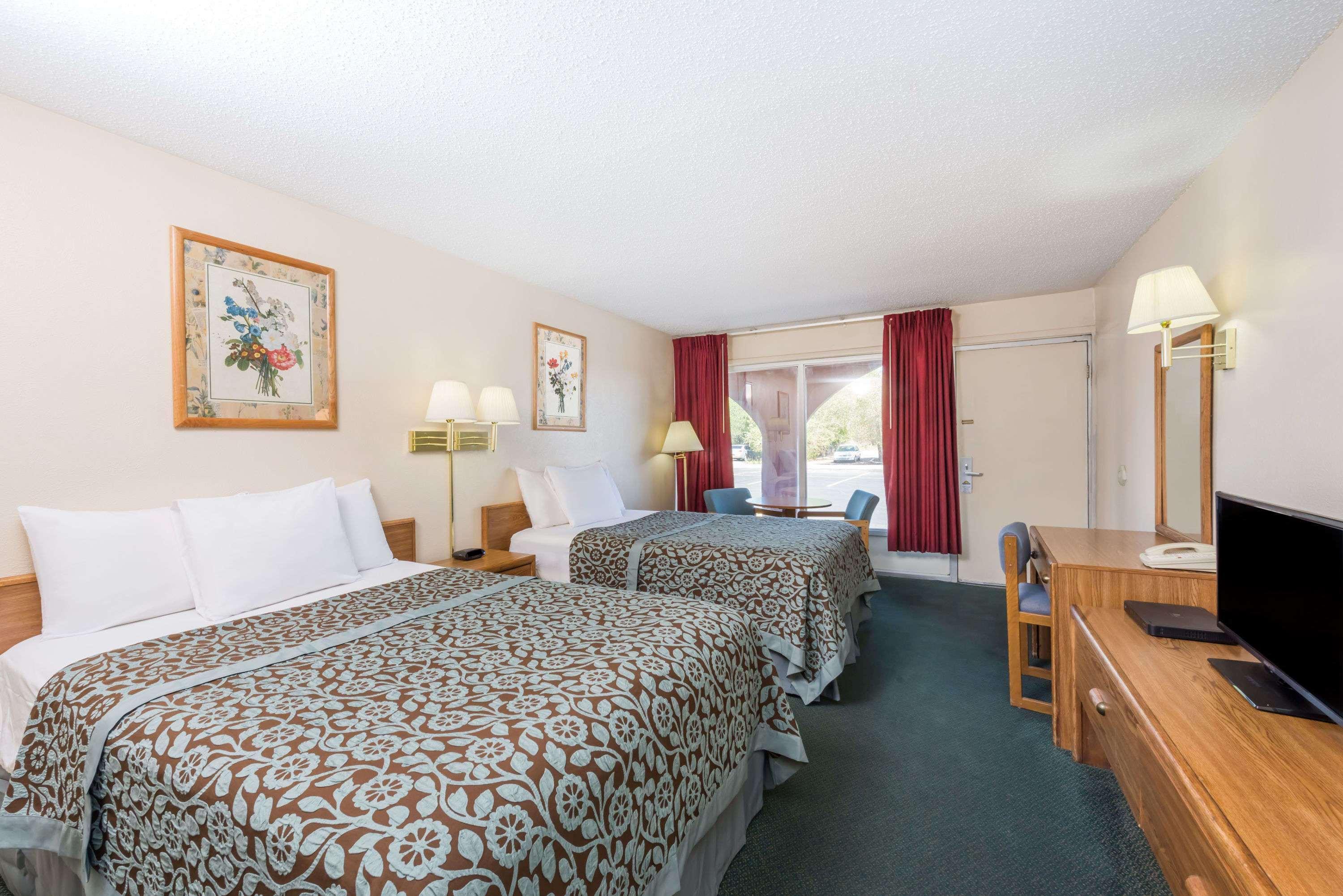 Days Inn By Wyndham Сокорро Экстерьер фото