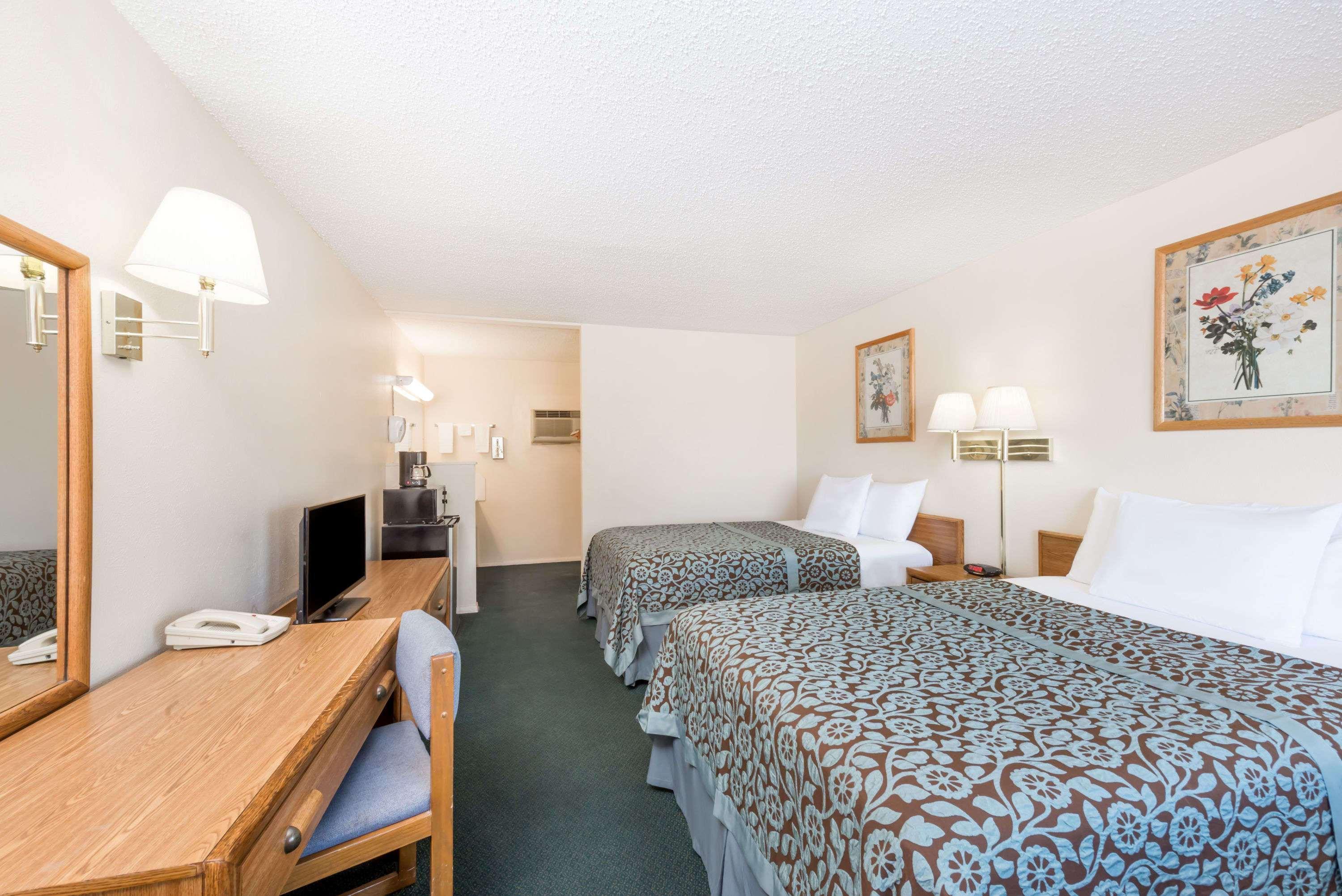 Days Inn By Wyndham Сокорро Экстерьер фото